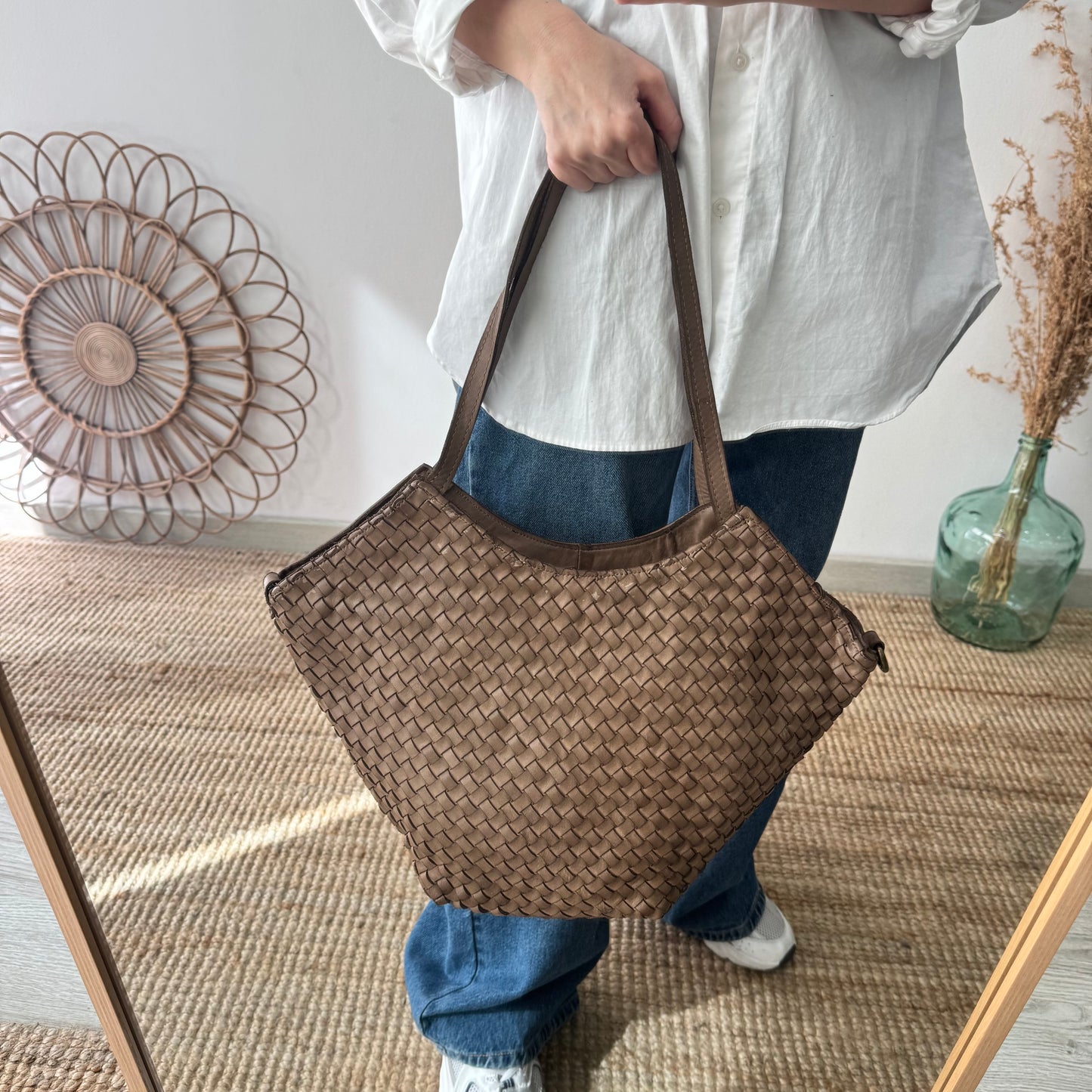 Bolso trapecio piel lavada taupe