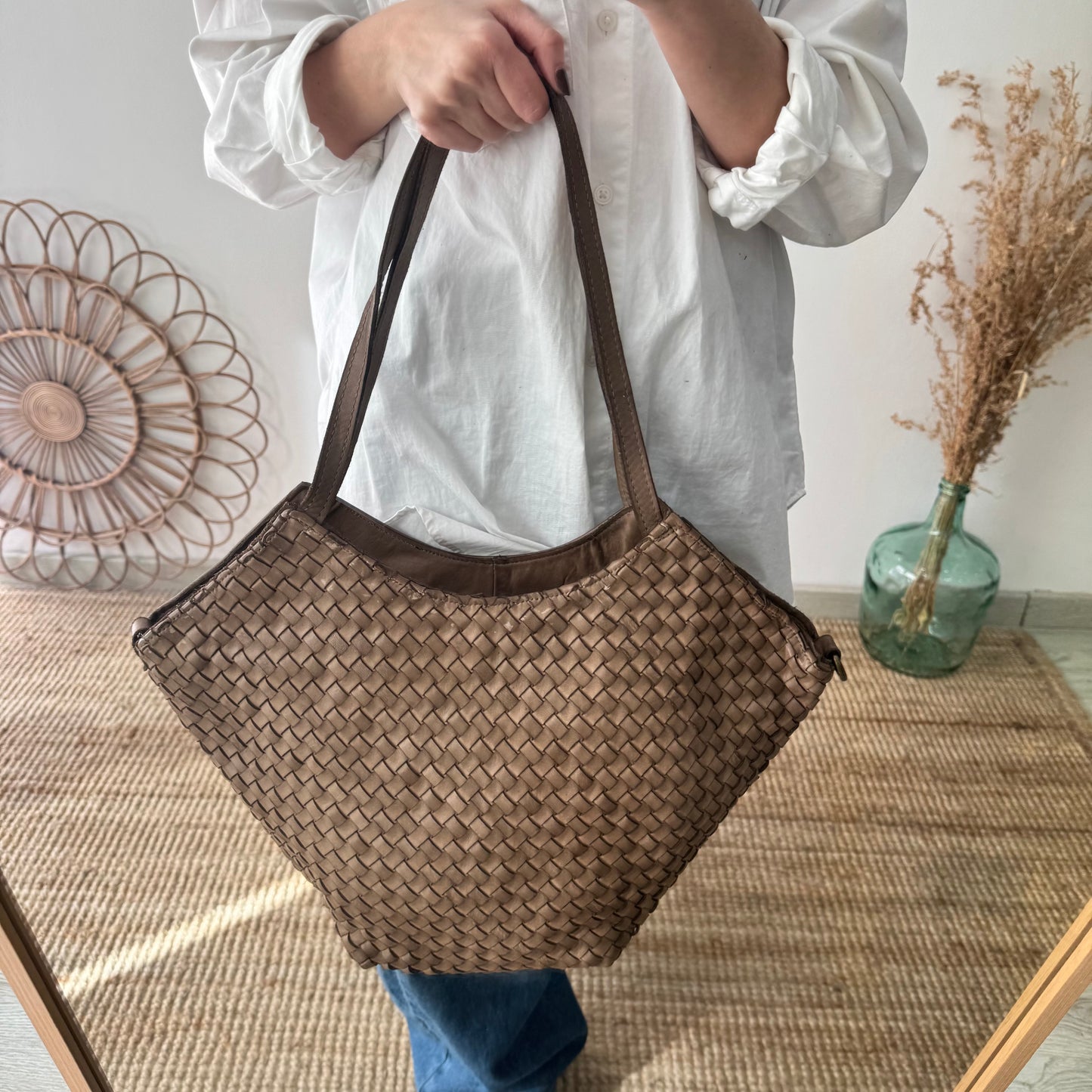 Bolso trapecio piel lavada taupe