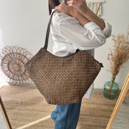 Bolso trapecio piel lavada taupe