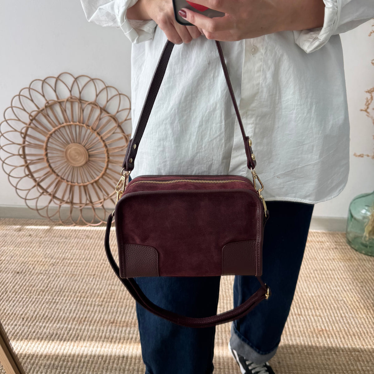 Bolso baúl serraje y piel granate monocolor