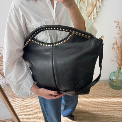 Bolso Hobo en piel y tachuelas negro
