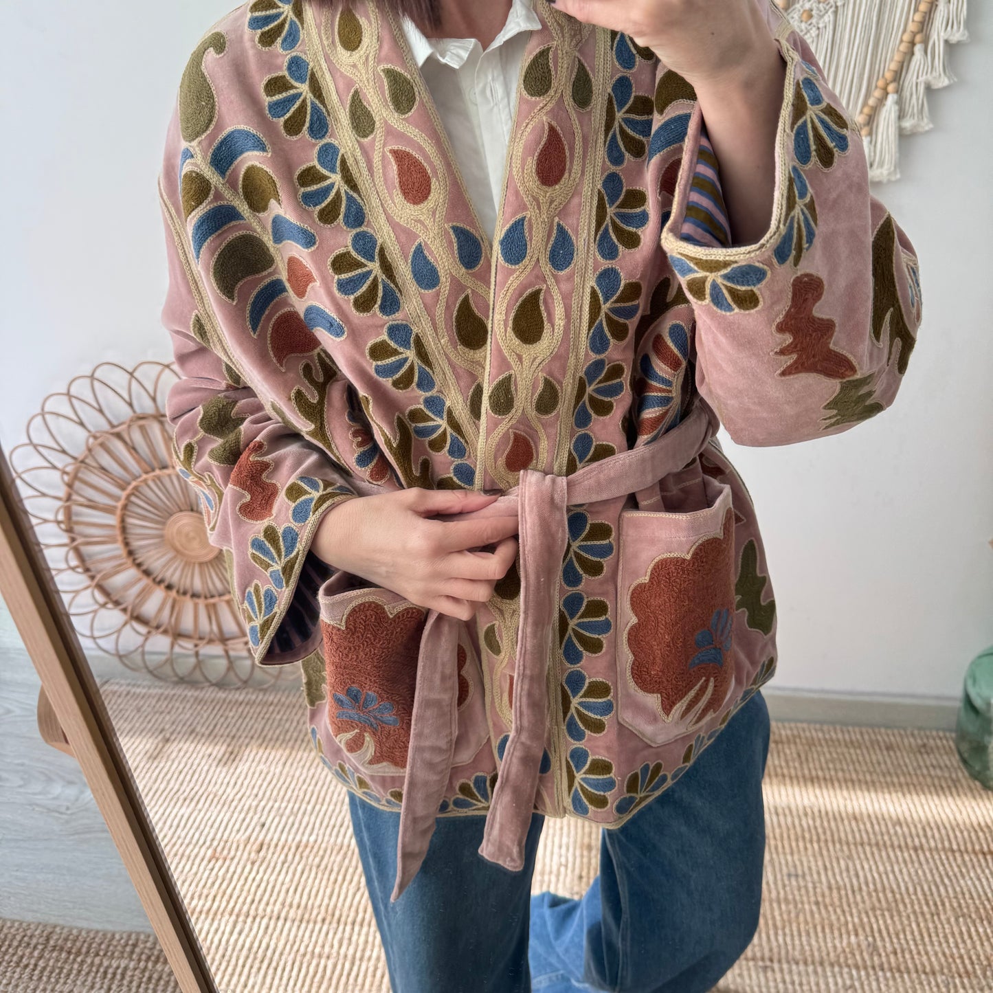 Kimono terciopelo bordados rosa