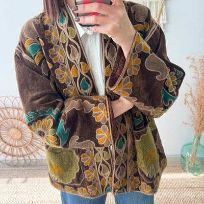 Kimono terciopelo bordados marrón