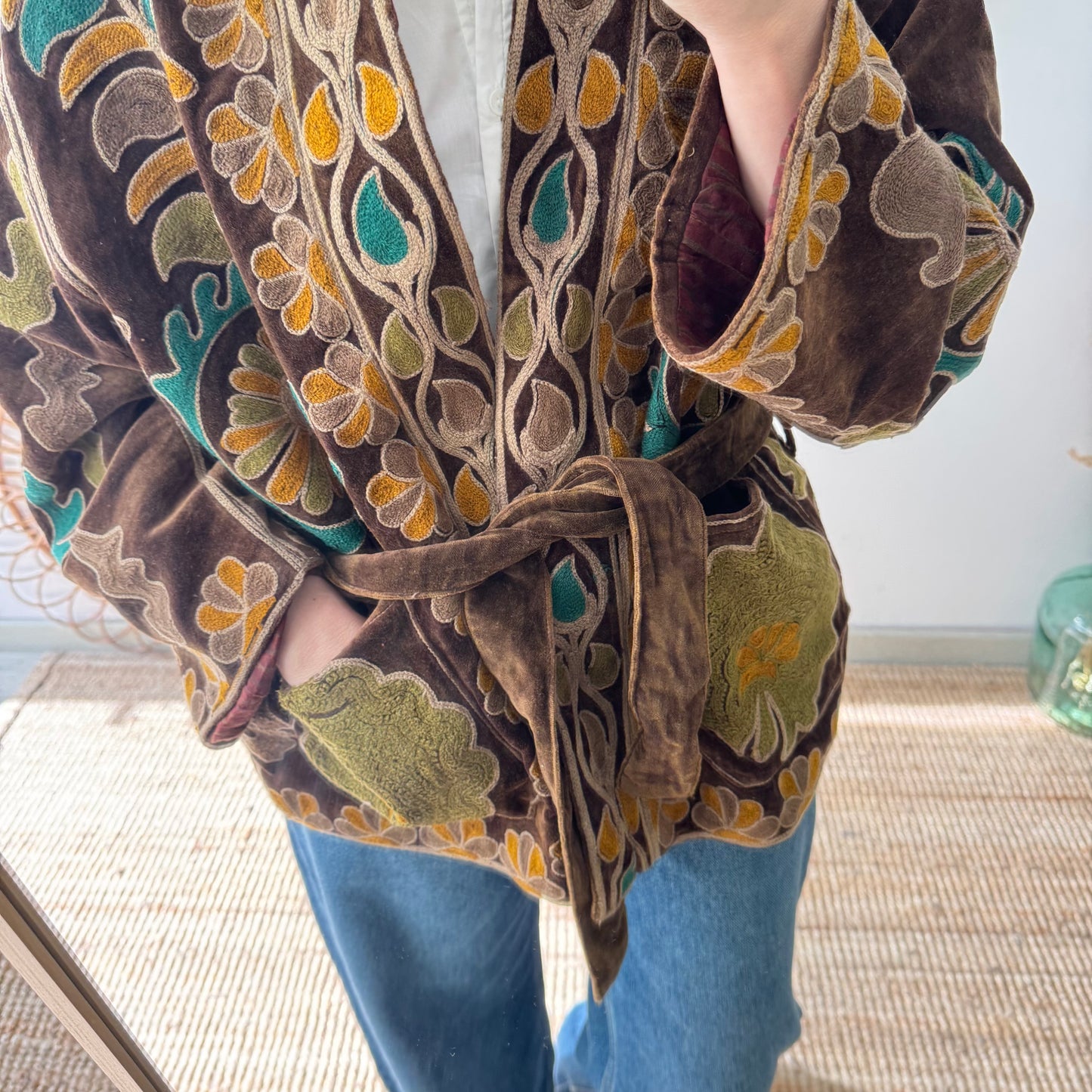 Kimono terciopelo bordados marrón