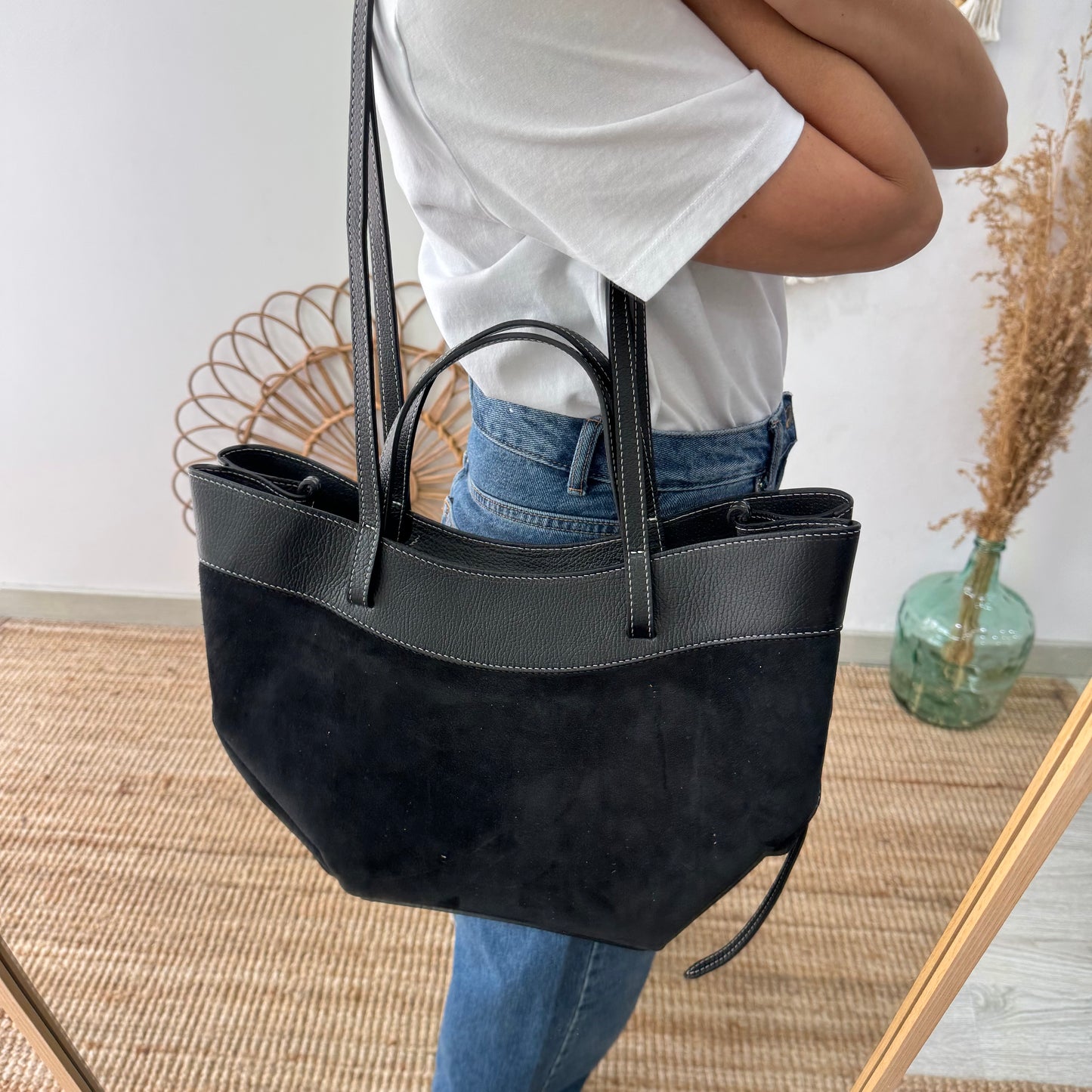 Bolso tote piel y serraje negro