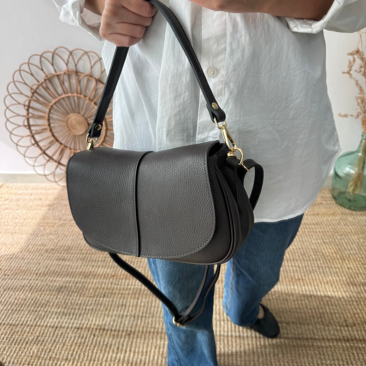 Bolso Bandolera de Piel con Solapa marrón chocolate
