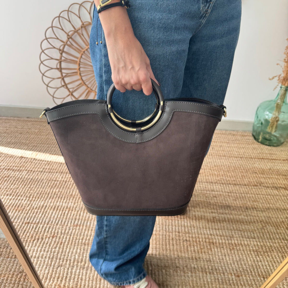 Bolso Cubo en piel y serraje marrón