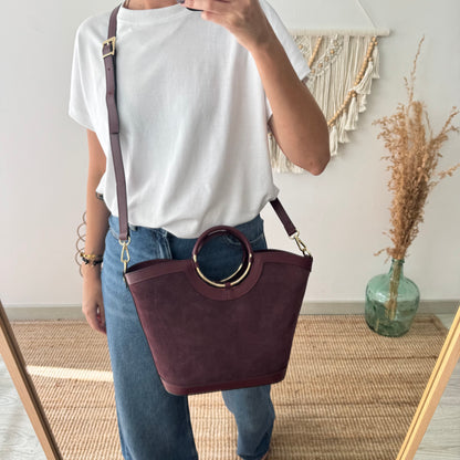 Bolso Cubo en piel y serraje burdeos