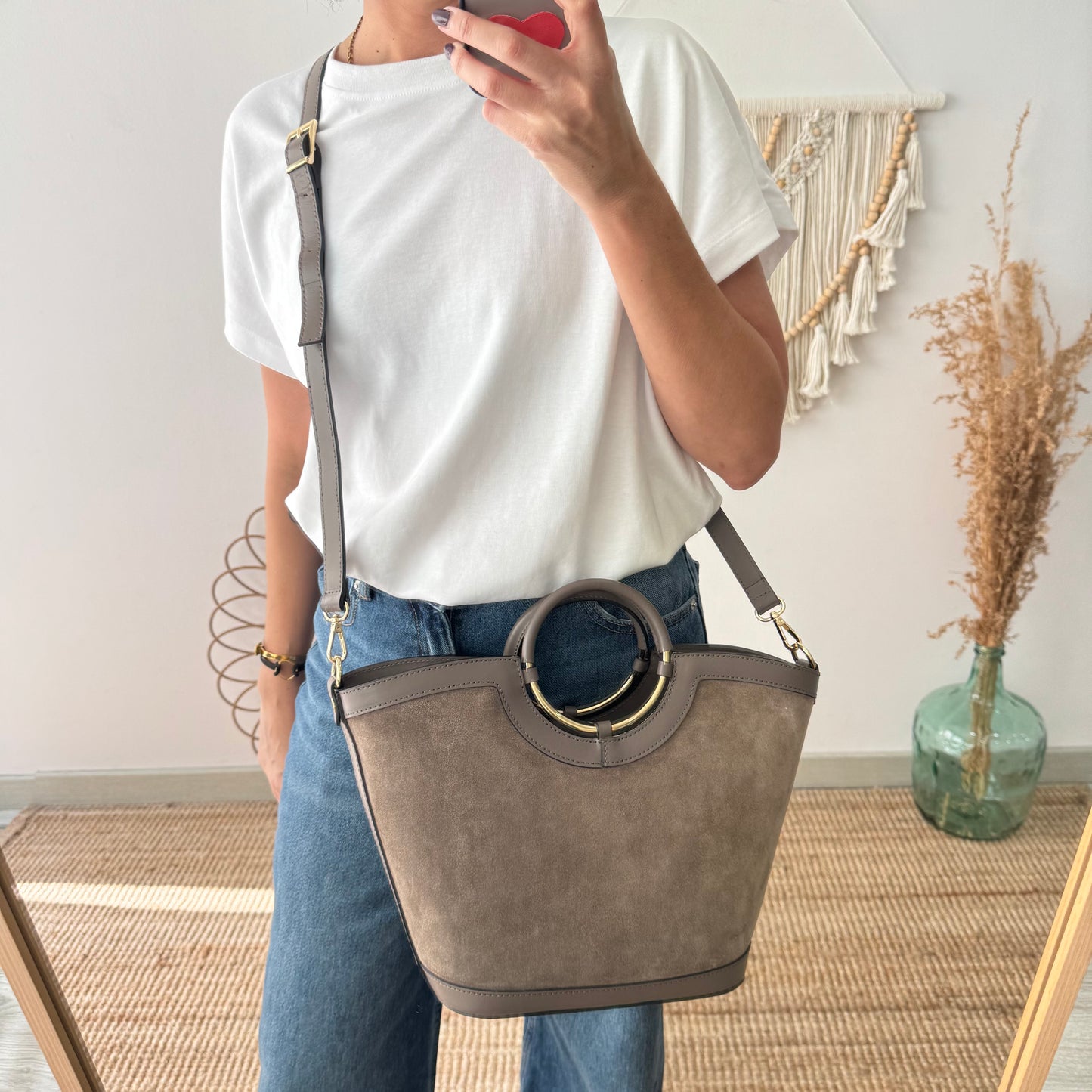 Bolso Cubo en piel y serraje taupe