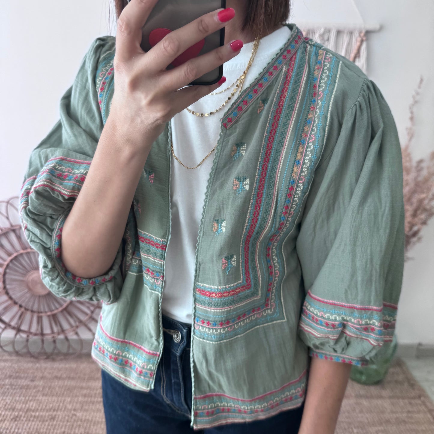 Chaqueta kimono corta caqui con bordados