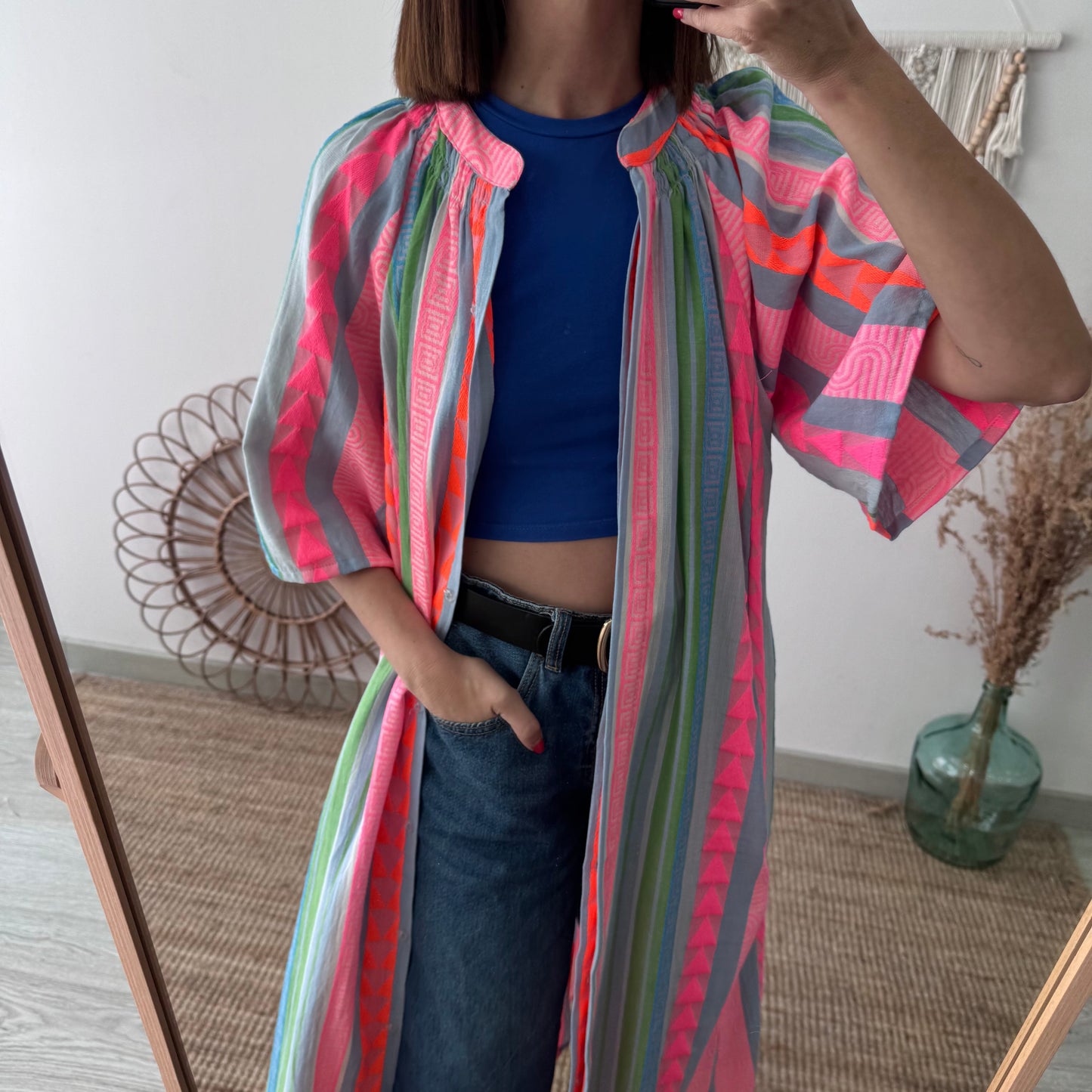 Vestido camisero estilo étnico fucsia
