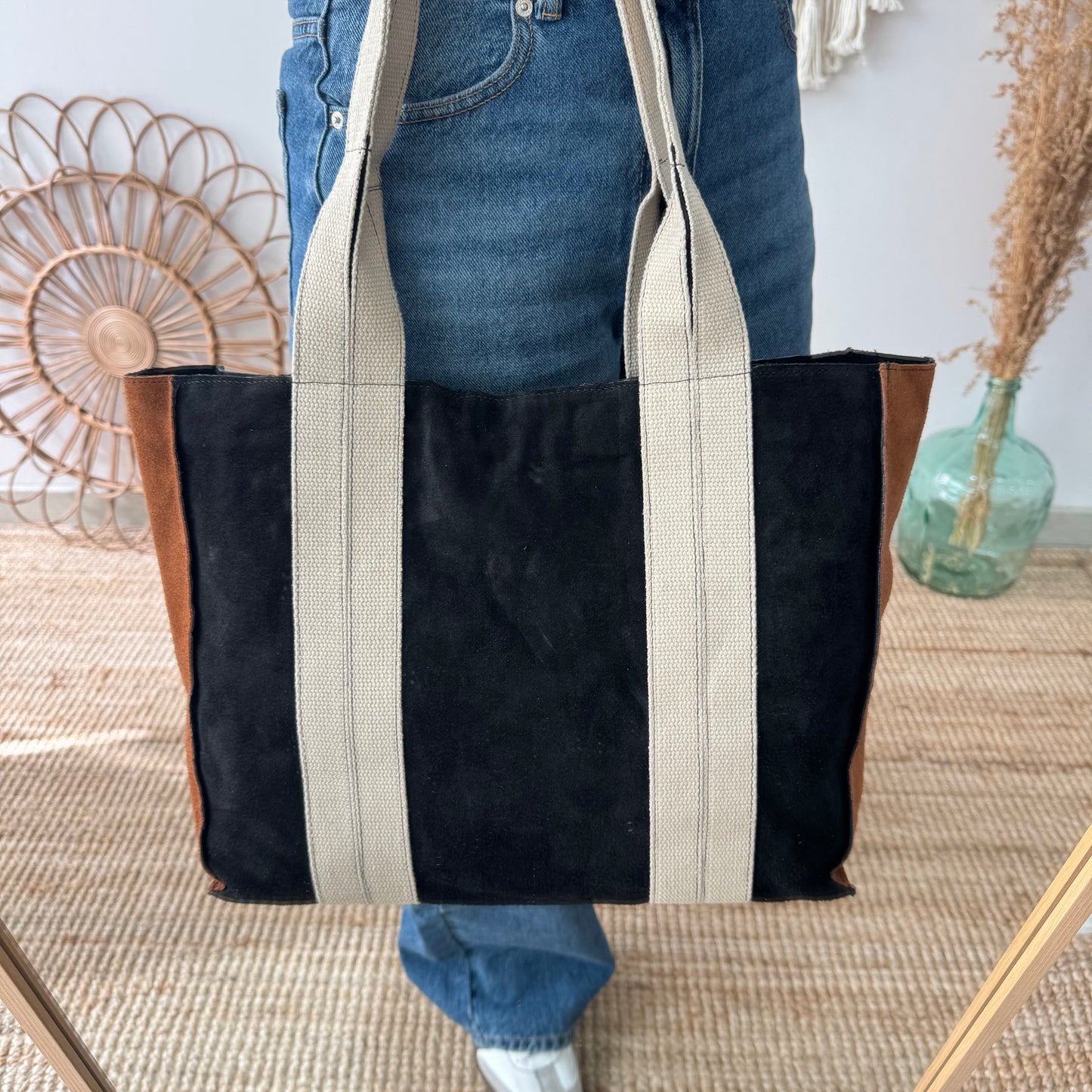 Bolso tote serraje y lona negro