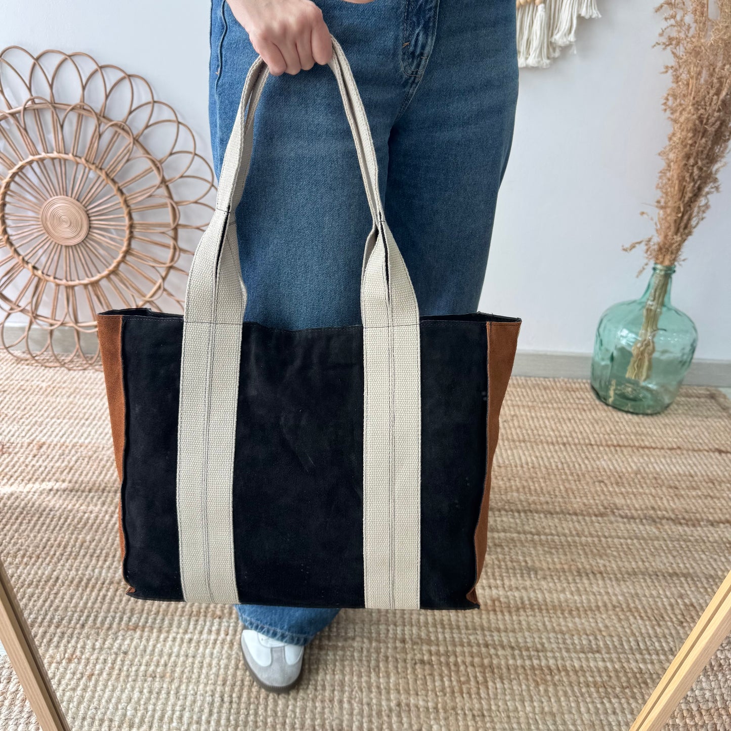 Bolso tote serraje y lona negro