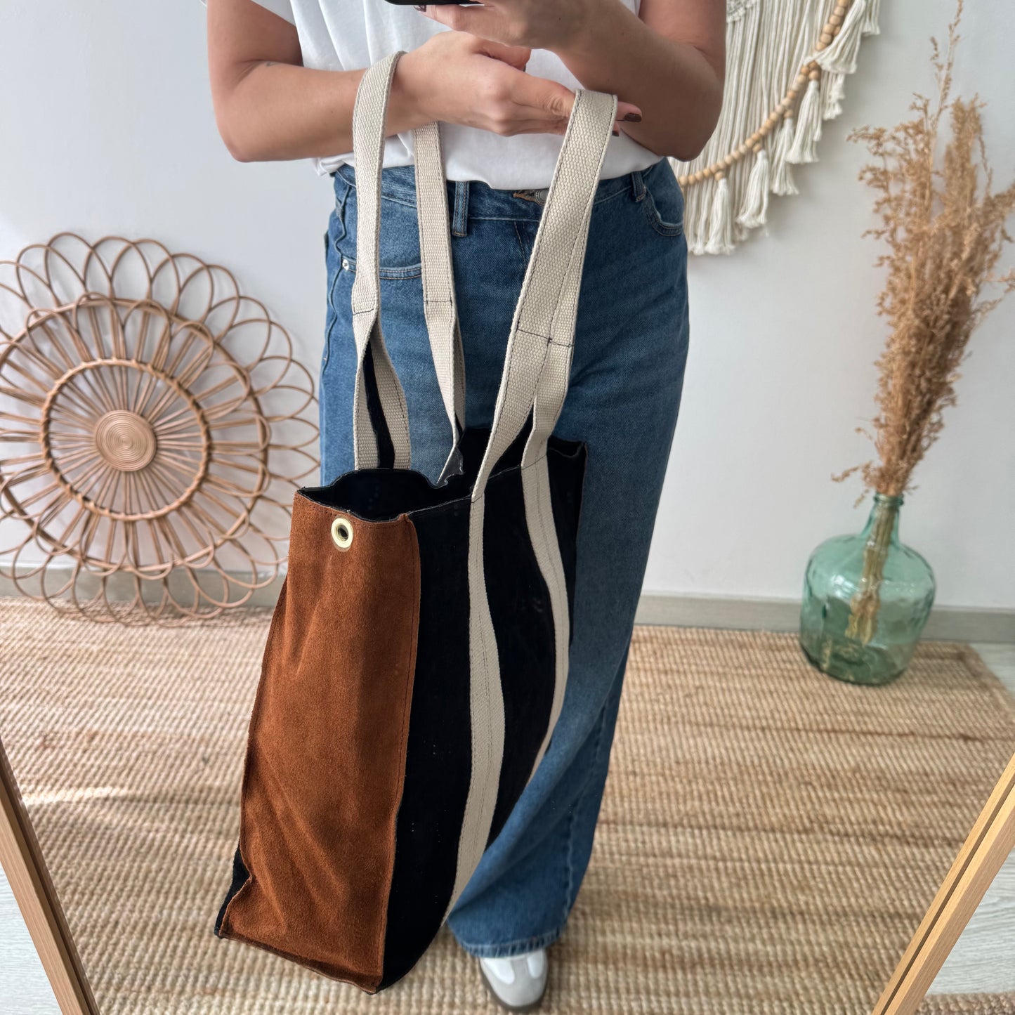 Bolso tote serraje y lona negro