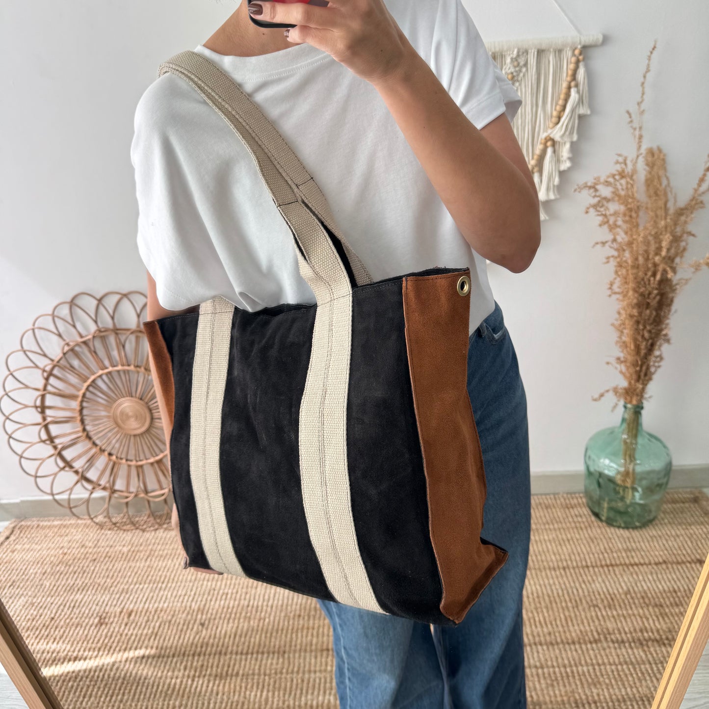 Bolso tote serraje y lona negro