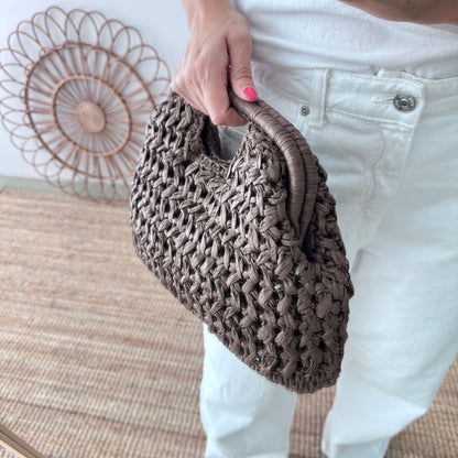Bolso asa integrada trenzado marrón
