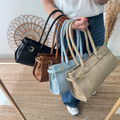 Bolso piel cierre cinturón negro