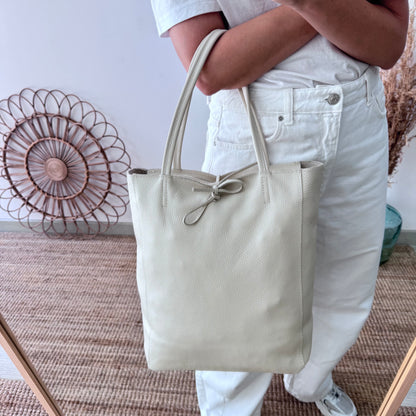 Bolso grande piel  beige personalizado iniciales bordadas