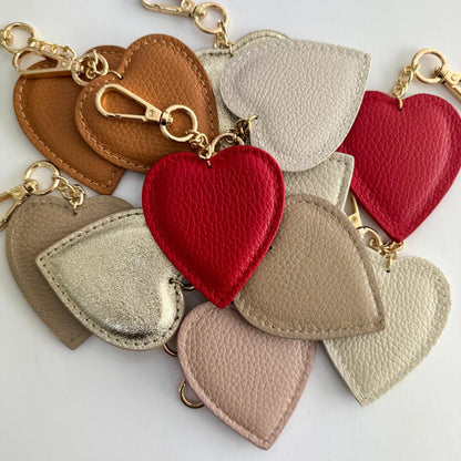 1 LLAVERO CORAZÓN PIEL