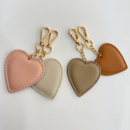 1 LLAVERO CORAZÓN PIEL