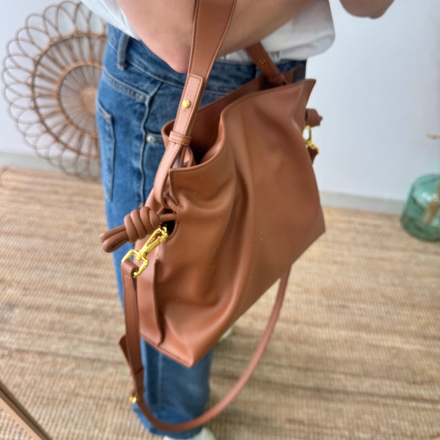 Bolso fruncido piel camel