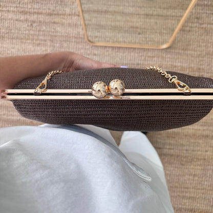 Bolso clutch boquilla marrón