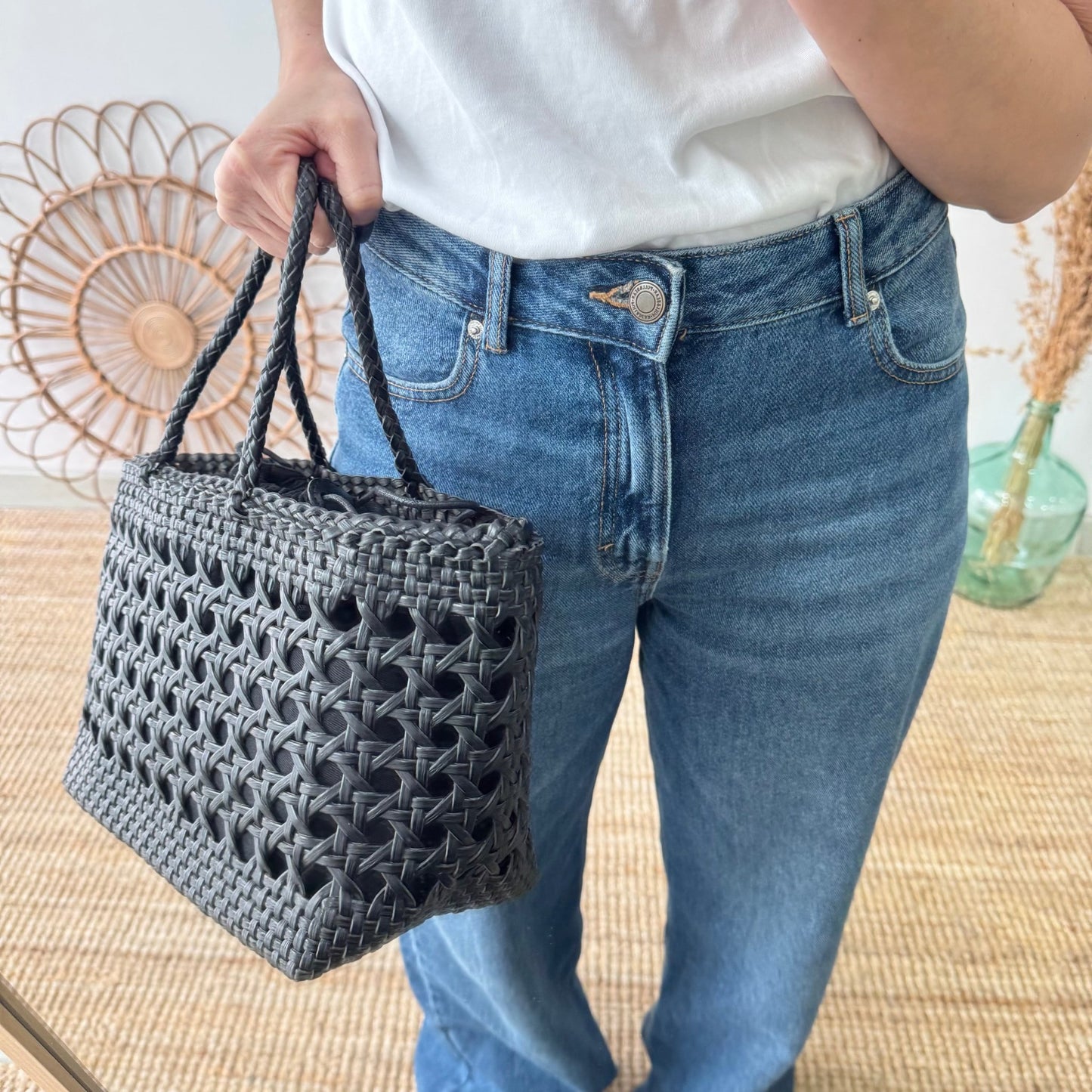 Bolso rejilla de piel negro
