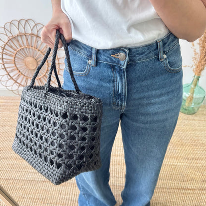 Bolso rejilla de piel negro