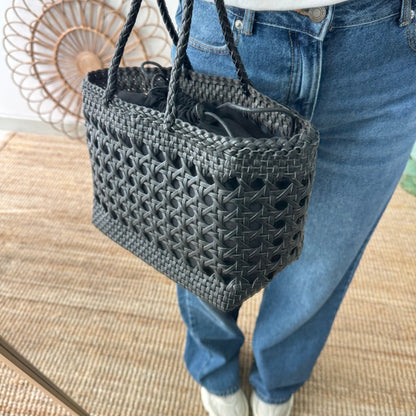 Bolso rejilla de piel negro