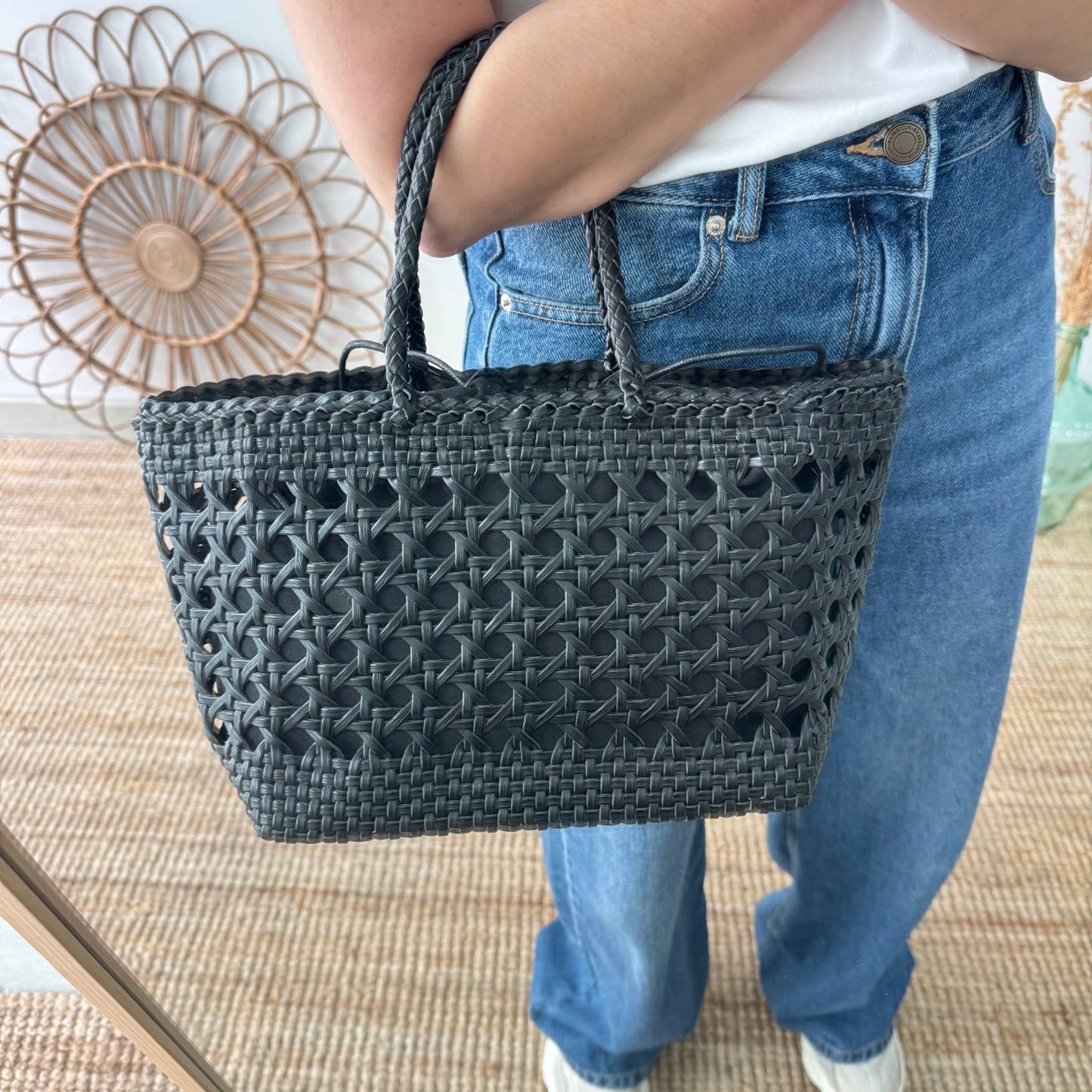 Bolso rejilla de piel negro