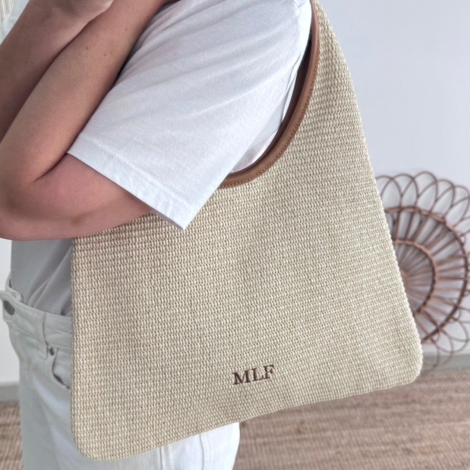 Bolso hobo combinado piel y rafia beige