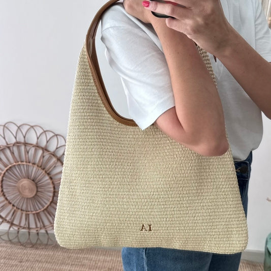 Bolso hobo combinado piel y rafia beige