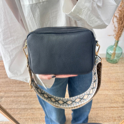 Bolso rectangular piel azul marino personalizado iniciales bordadas - Bubbleshopbcn