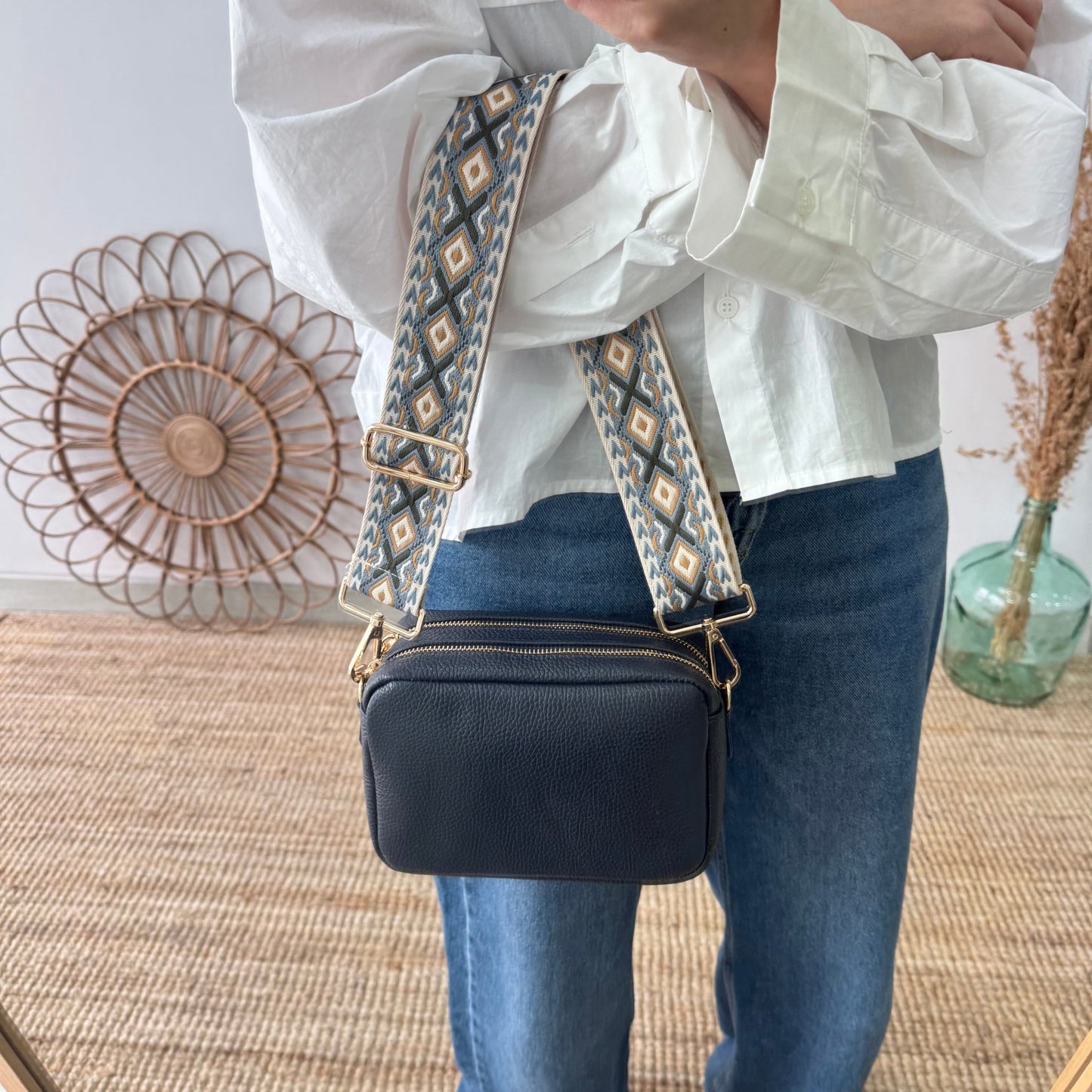 Bolso rectangular piel azul marino personalizado iniciales bordadas - Bubbleshopbcn