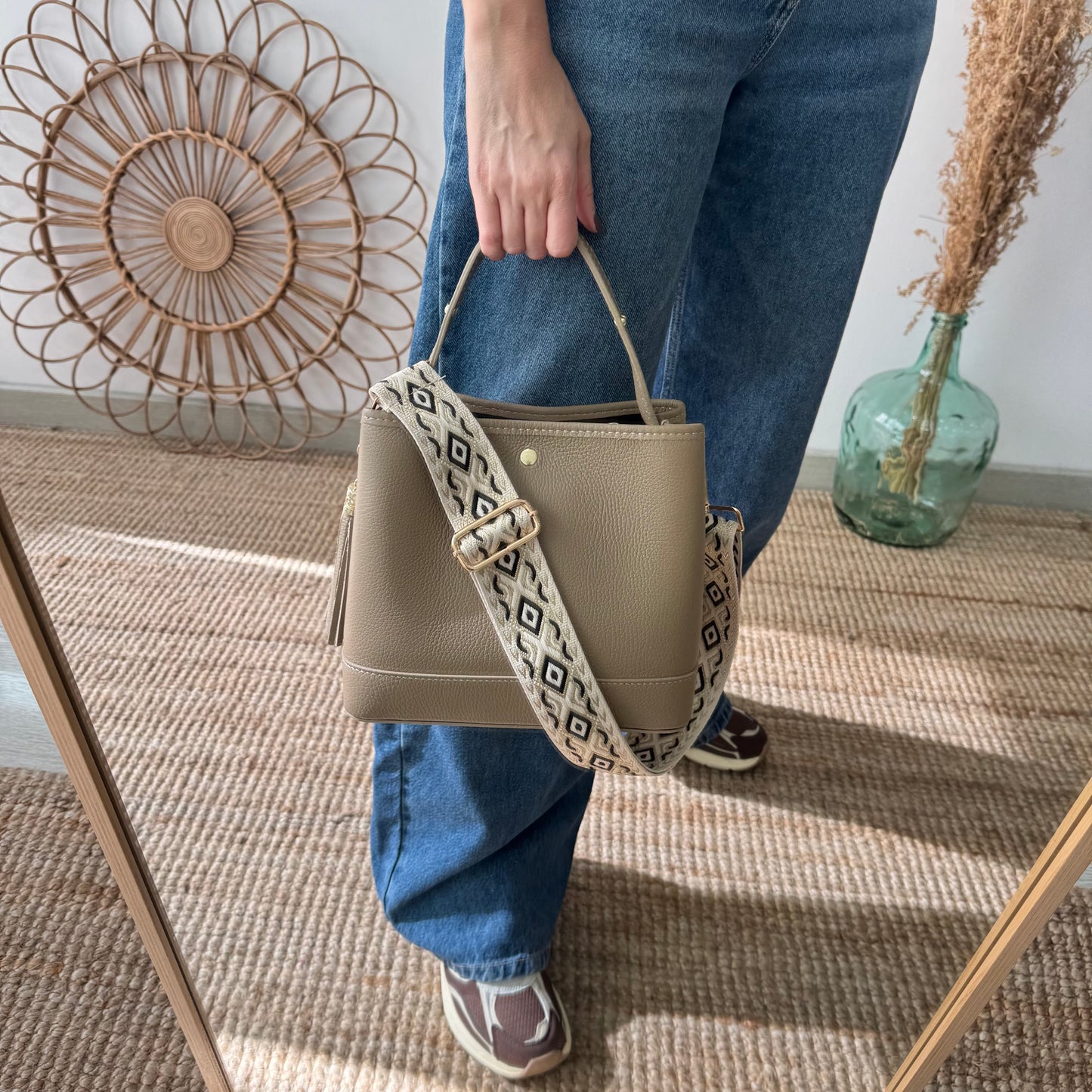 Bolso trapecio combinado piel taupe