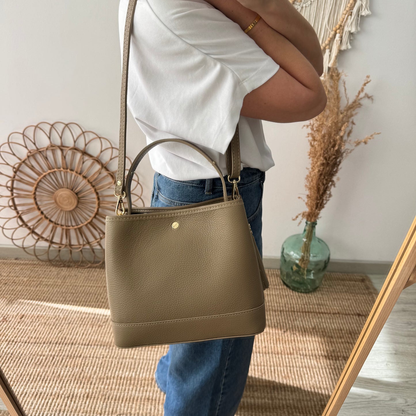 Bolso trapecio combinado piel taupe