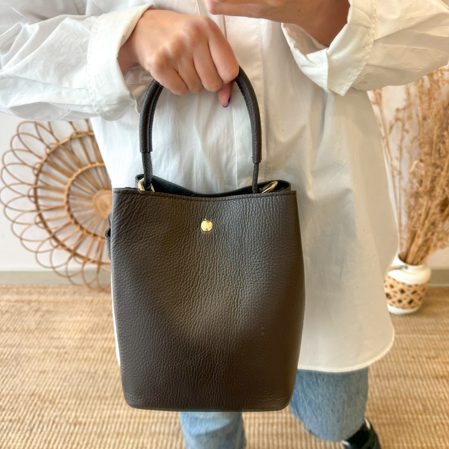 Bolso combinado marron piel y serraje nudo