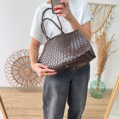 Bolso de piel trenzada trapecio marrón
