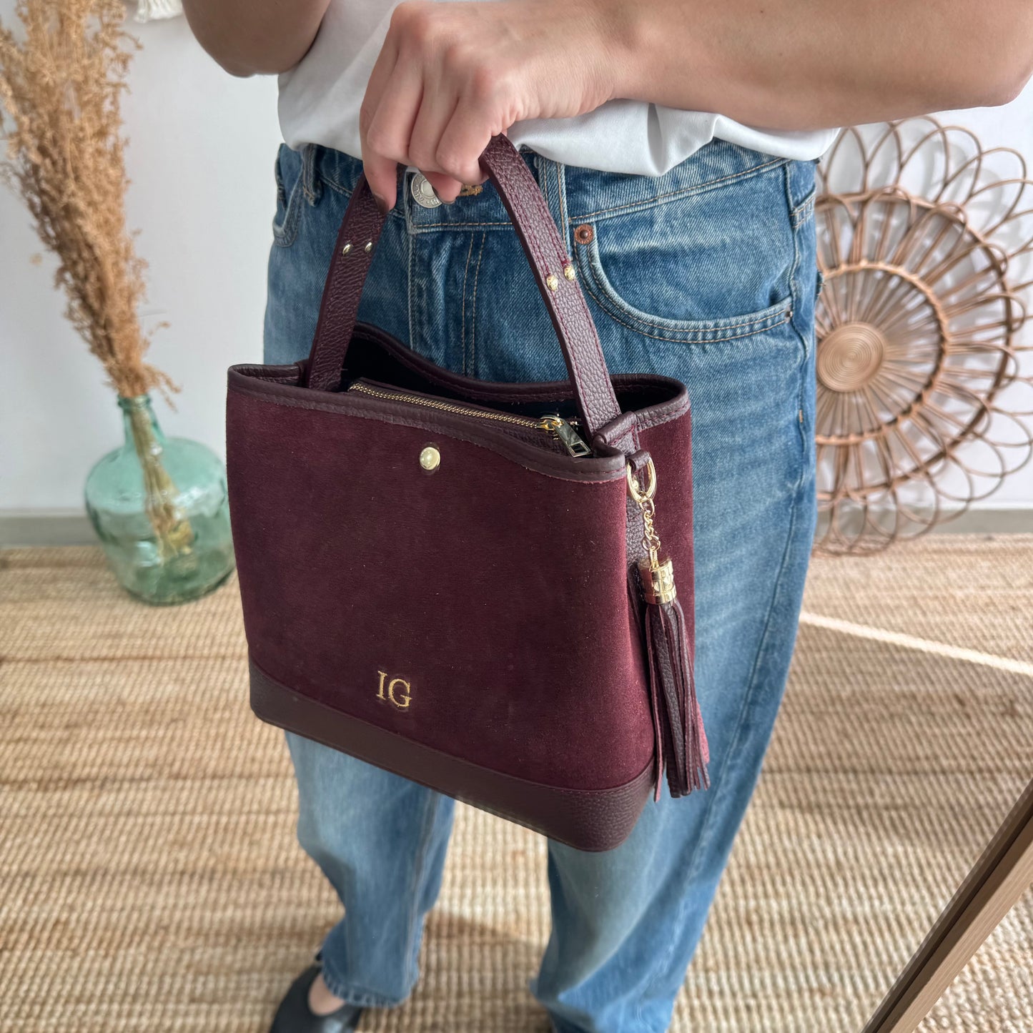 Bolso trapecio combinado serraje y piel granate