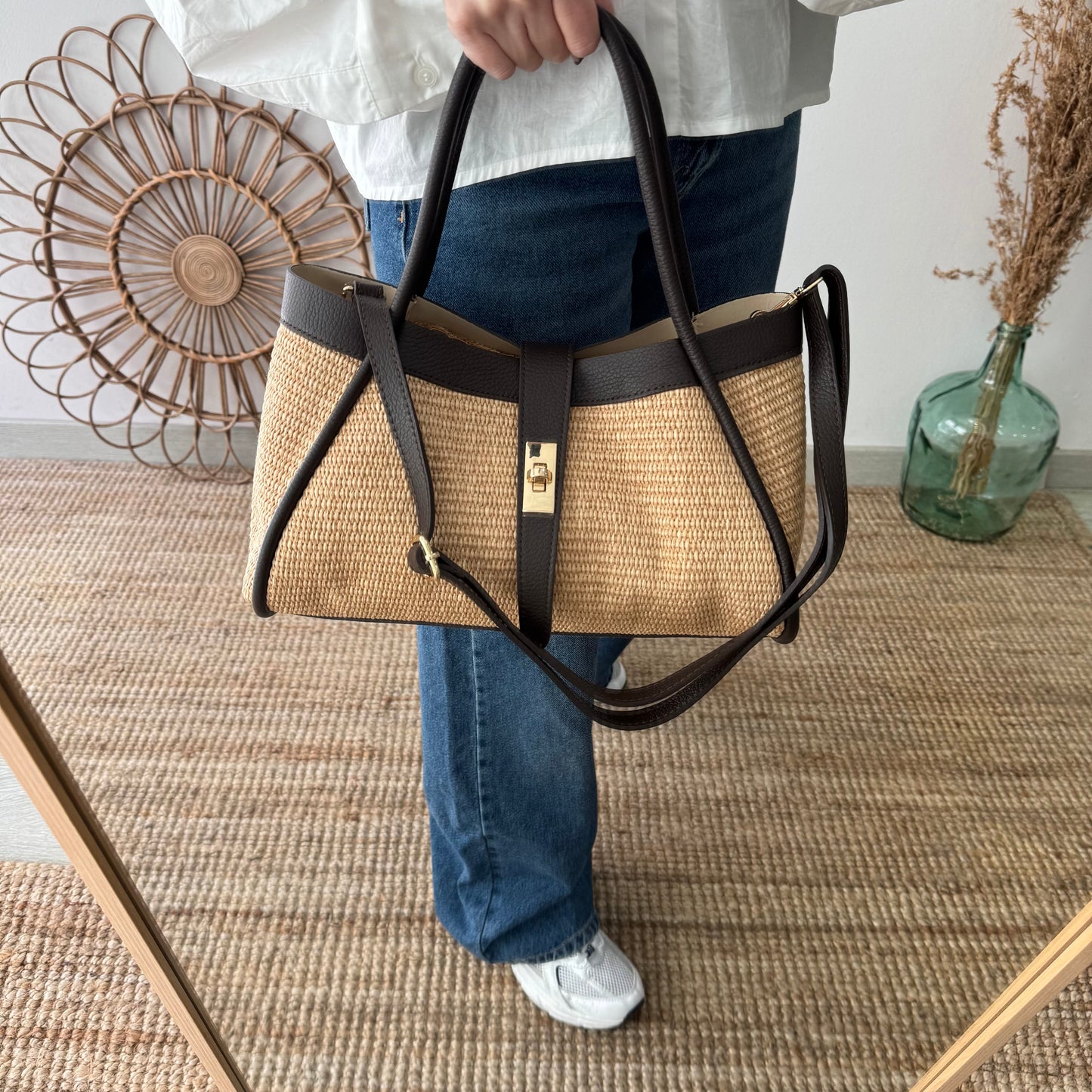 Bolso shopping piel y rafia marrón mediano