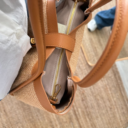 Bolso shopping piel y rafia camel mediano