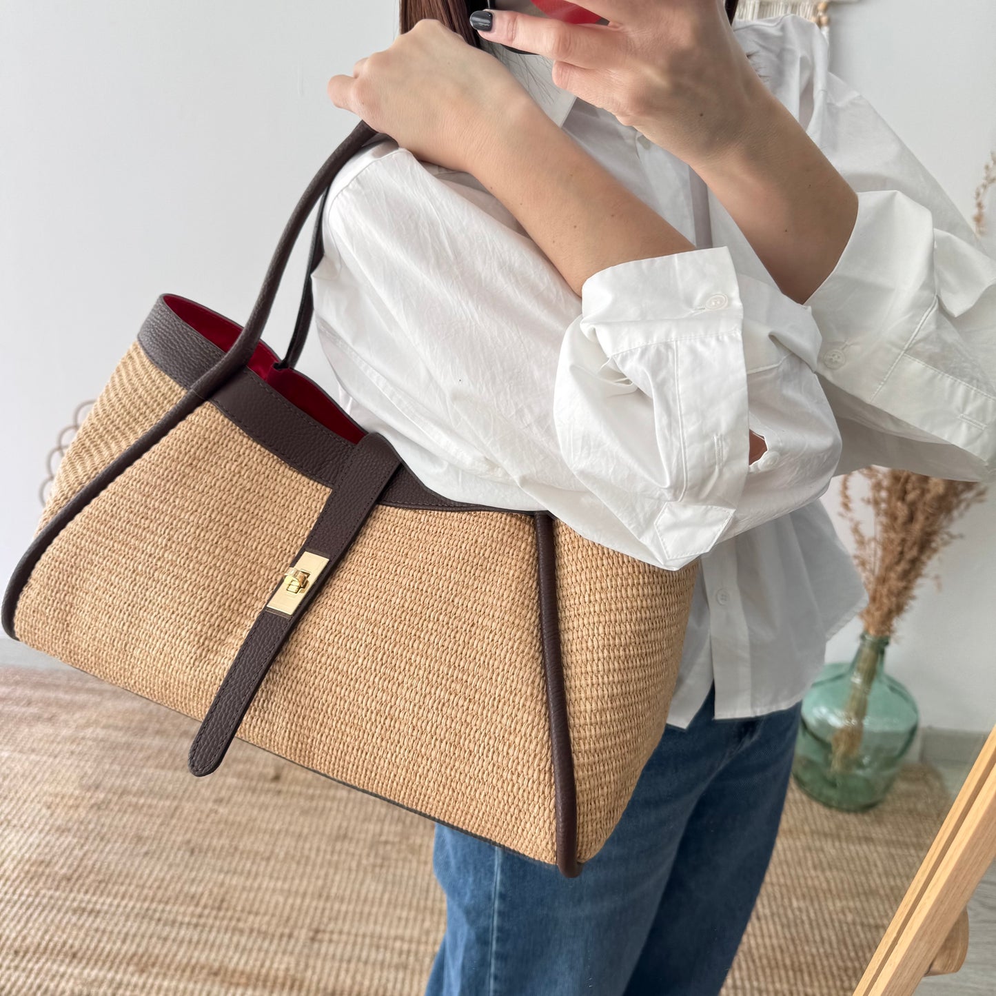 Bolso shopping piel y rafia marrón