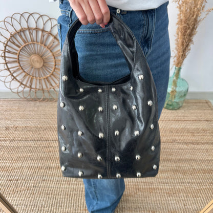 Bolso saco negro tachuelas plata
