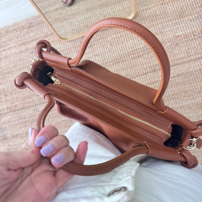 Bolso fruncido lateral camel
