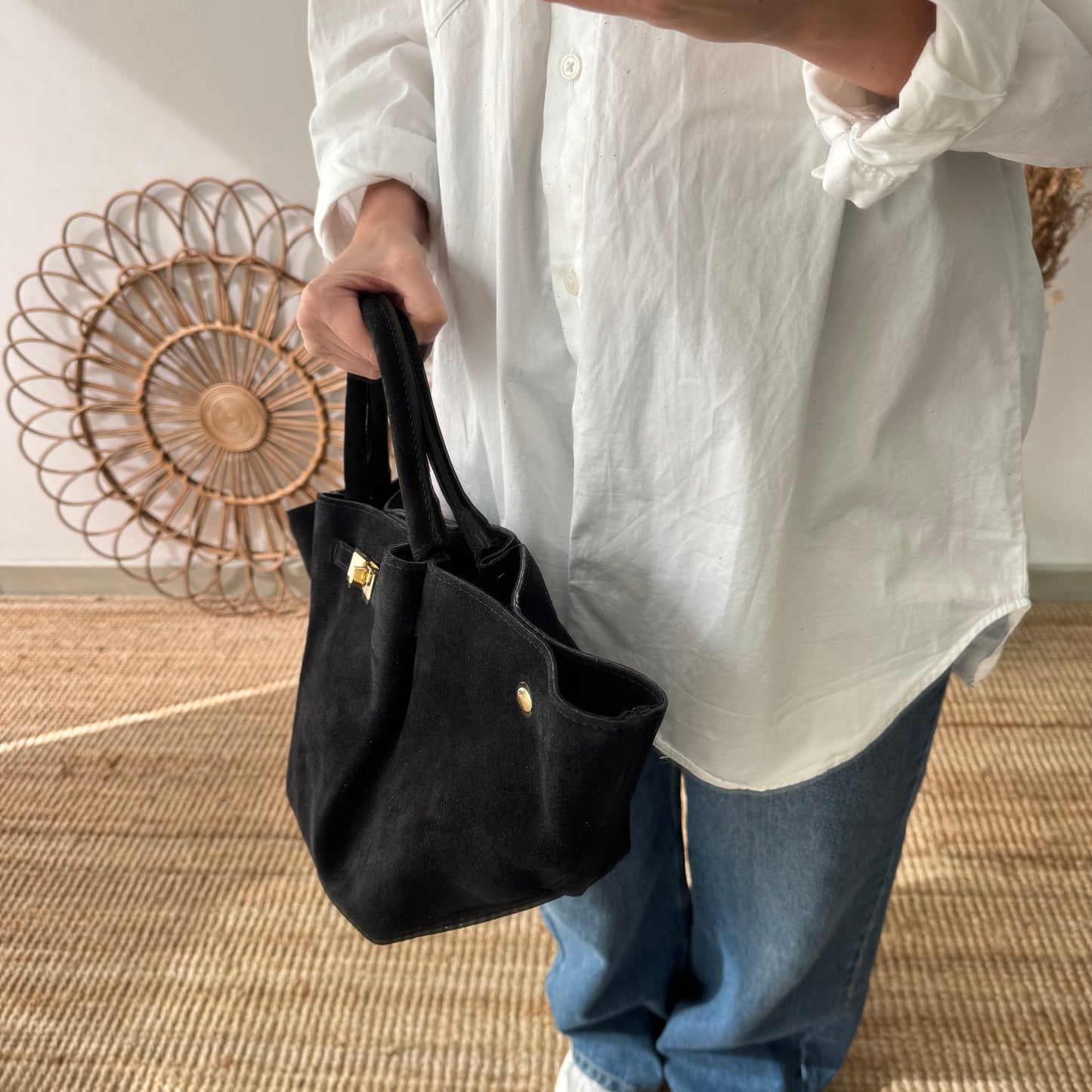 Bolso tote cierre serraje negro