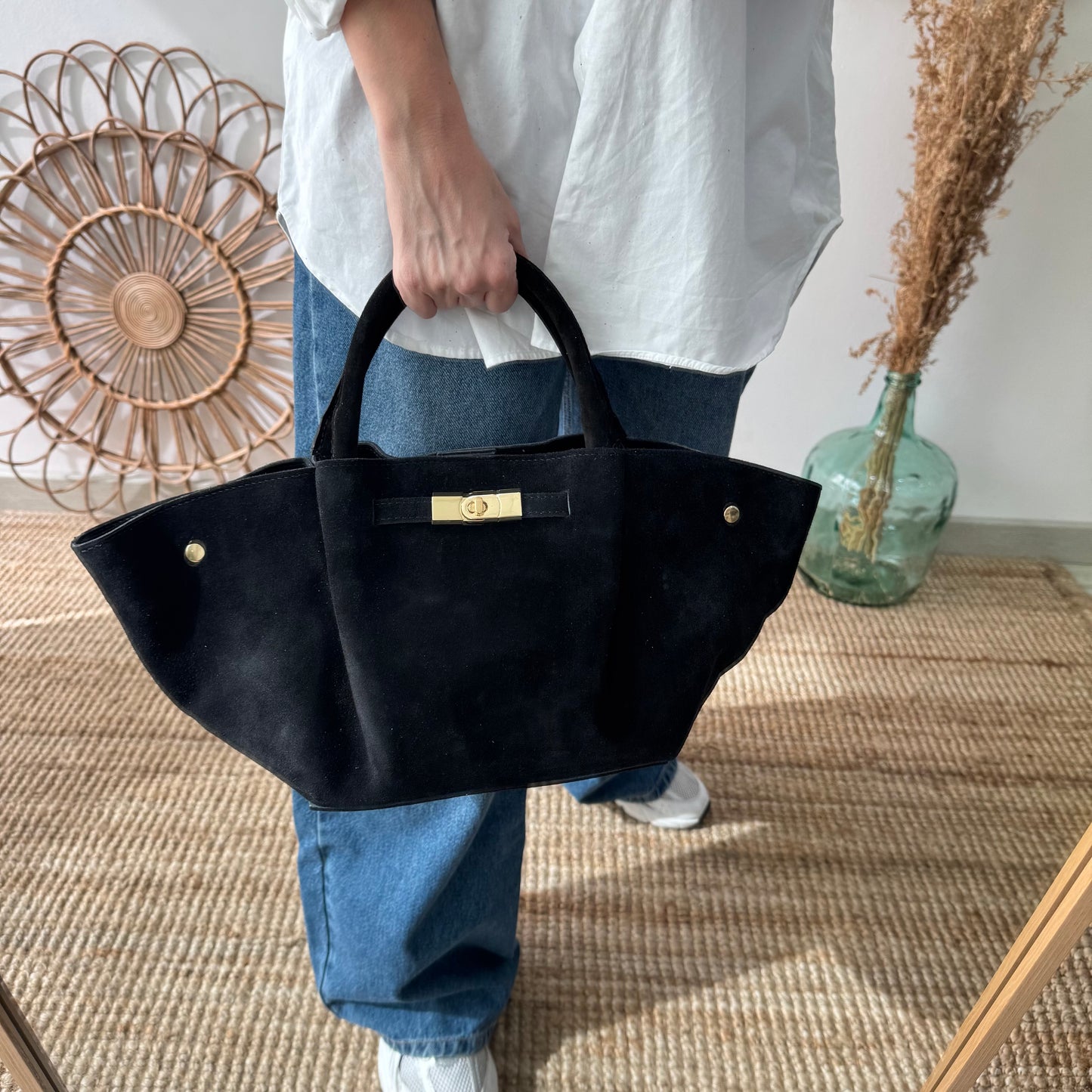 Bolso tote cierre serraje negro