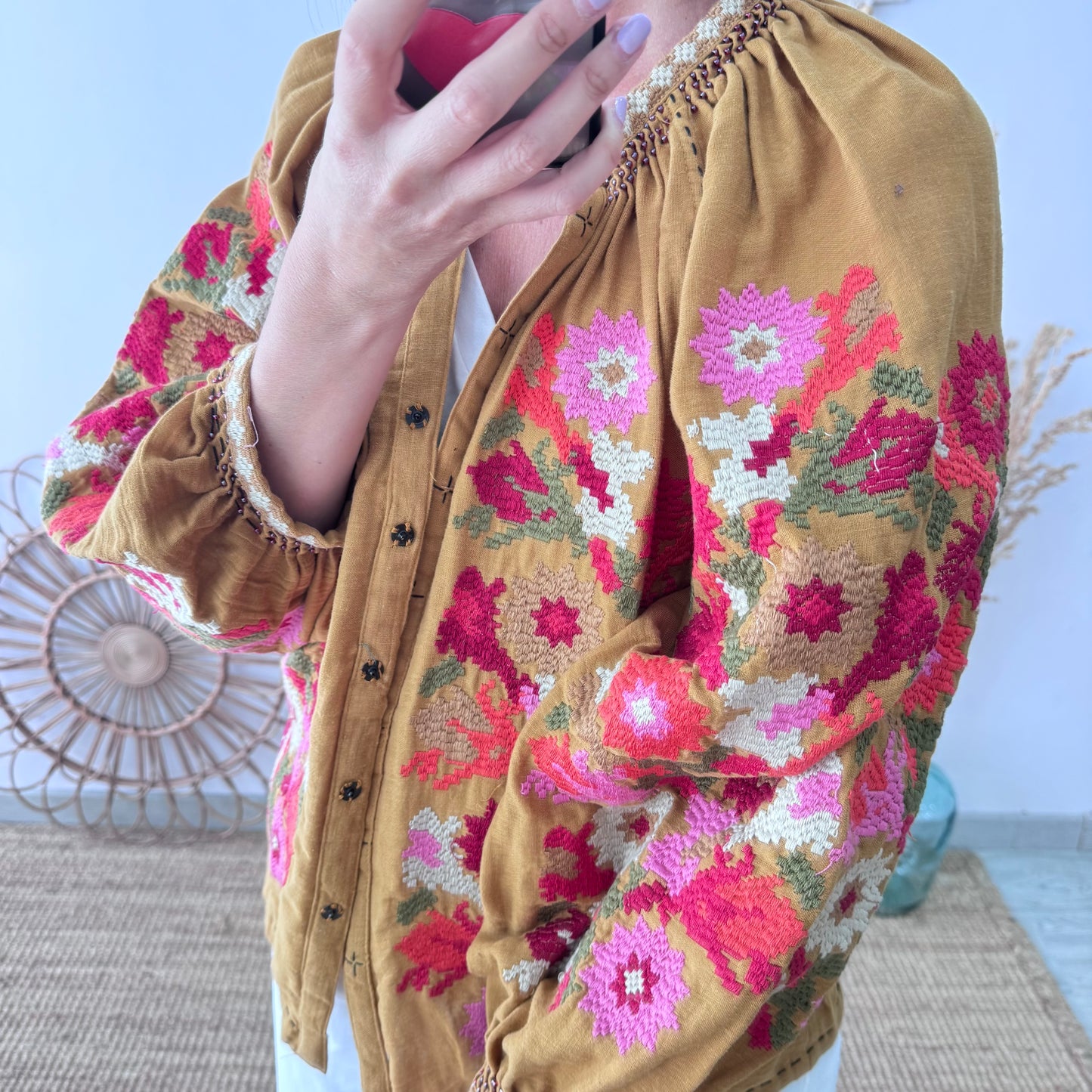 Chaqueta kimono corta mostaza bordados