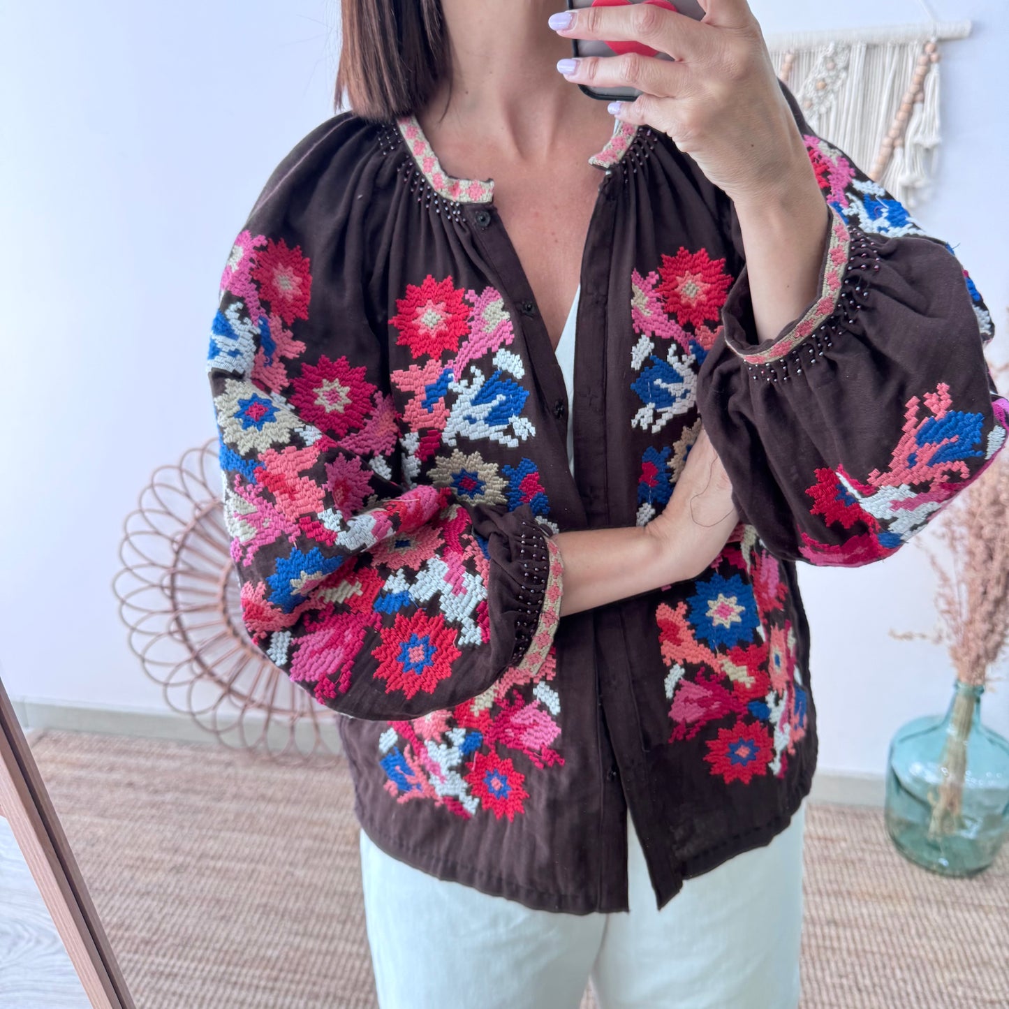 Chaqueta kimono corta marrón chocolate bordados