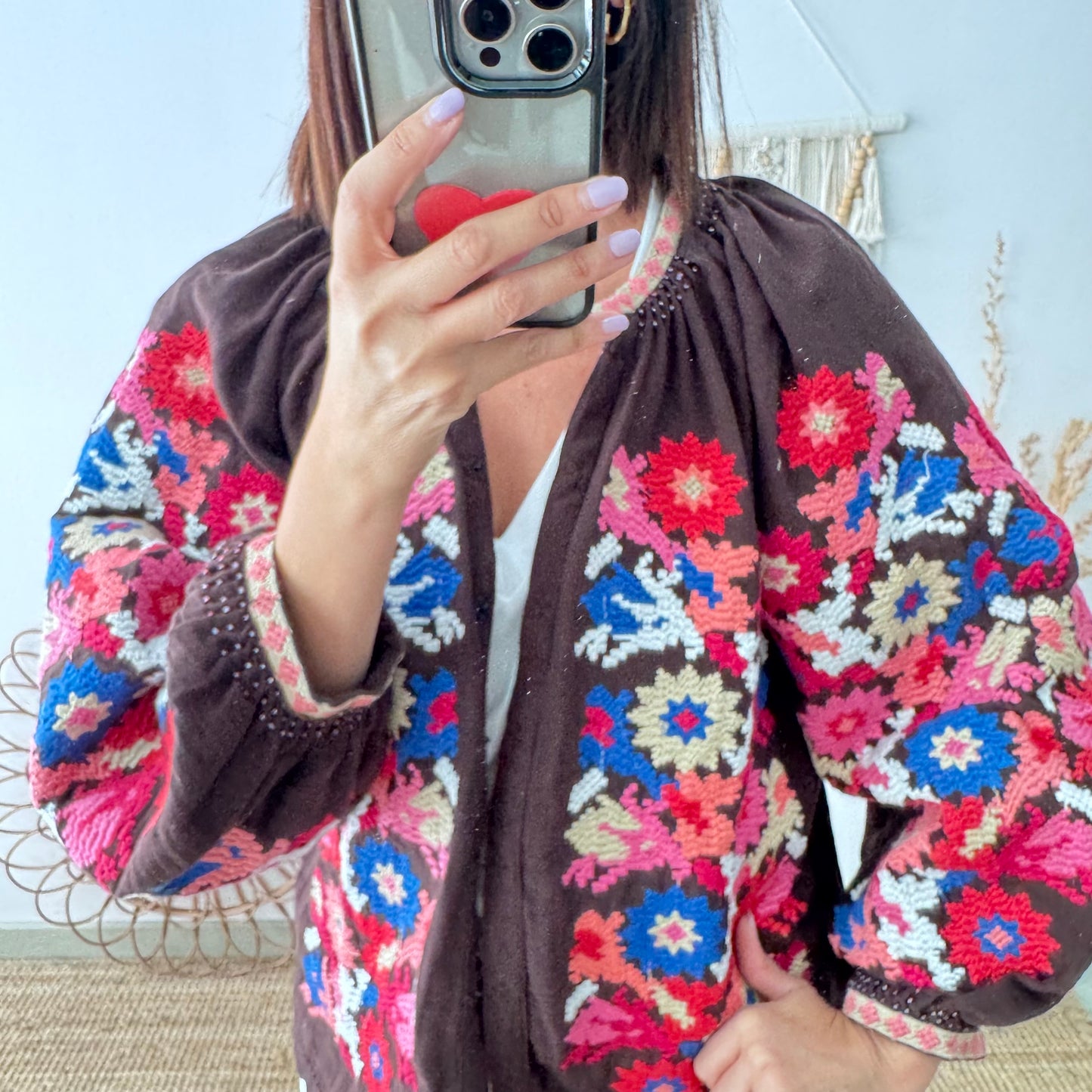 Chaqueta kimono corta marrón chocolate bordados