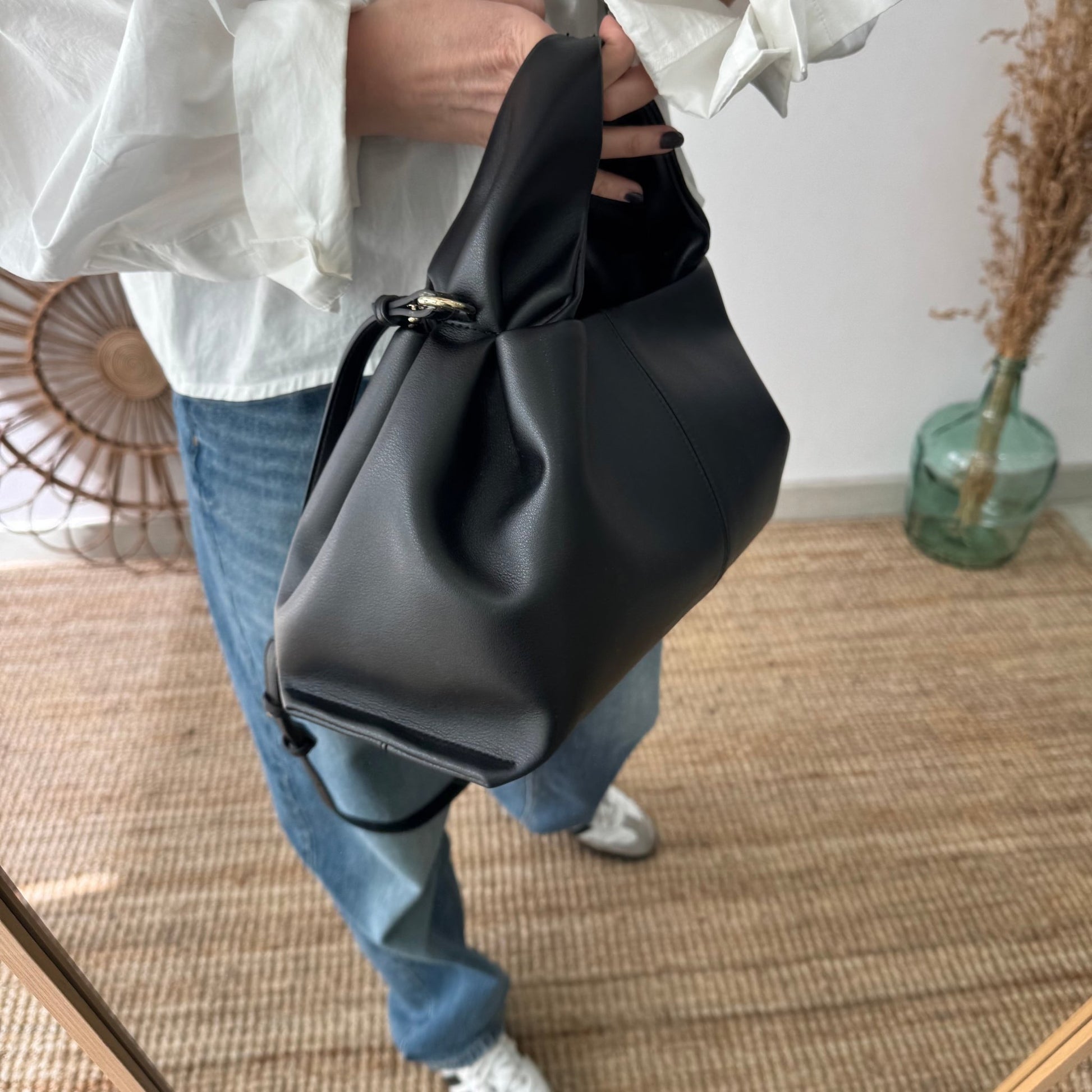Bolso pliegue piel negro - Bubbleshopbcn